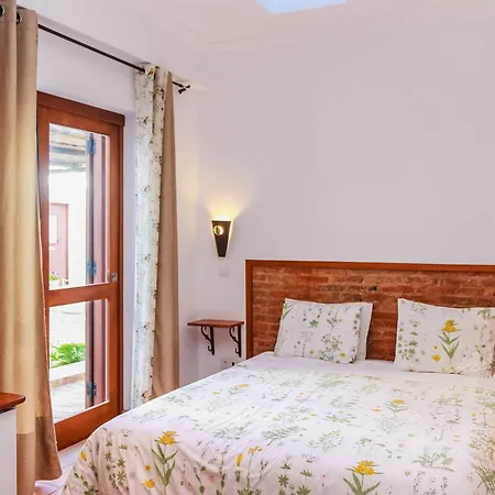 Casa Da Tita Hétvégi ház Salir