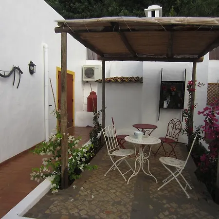 Casa Da Tita * Salir
